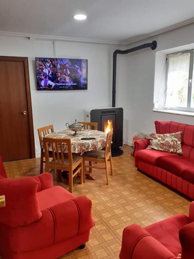 Vut El Refugio Villablino Exterior foto