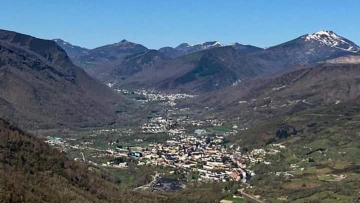 Vut El Refugio Villablino Exterior foto